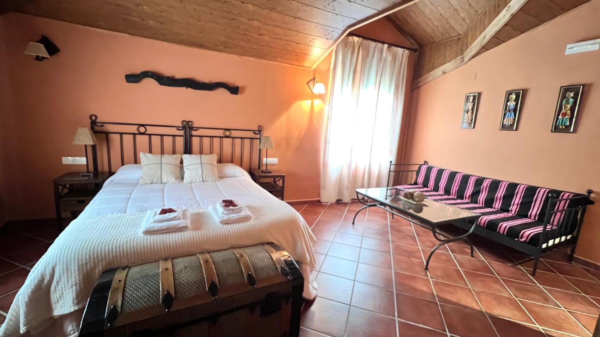 Casa Rural Piedras De Benquerencia Esterno foto